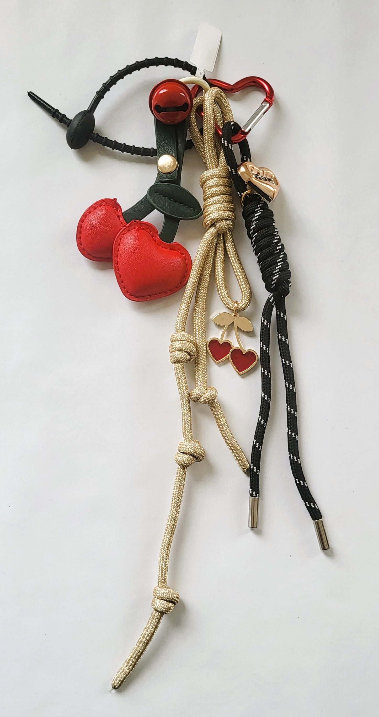 Taschenanhänger Bag Charm Herz Kirsche | BlissBox.ch Accessoires Schweiz