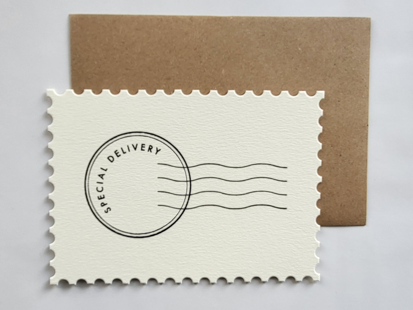 Postkarte Special Delivery – BlissBox.ch Papeterie Schweiz
