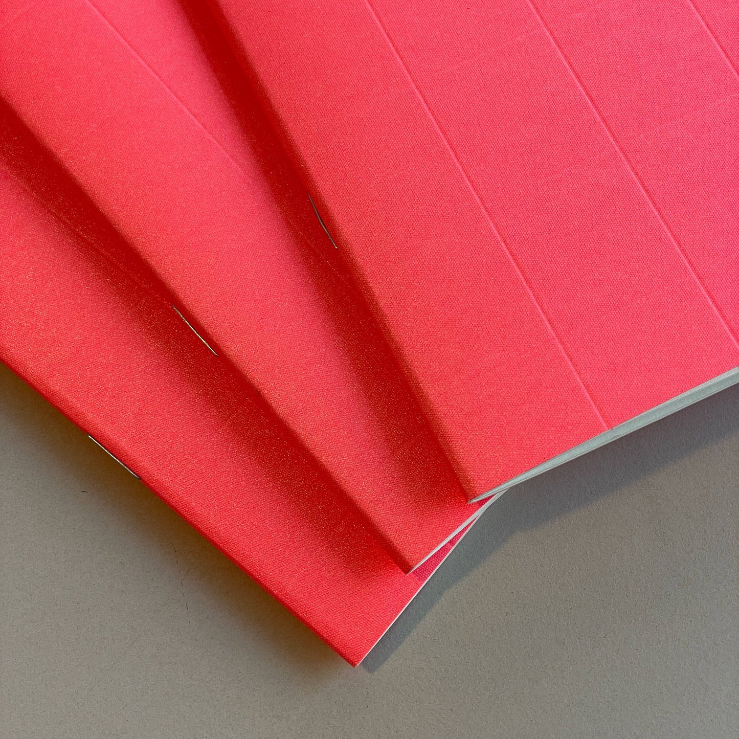 Notizbuch - Herr und Frau Rio - Neon Pink - Drei Raster