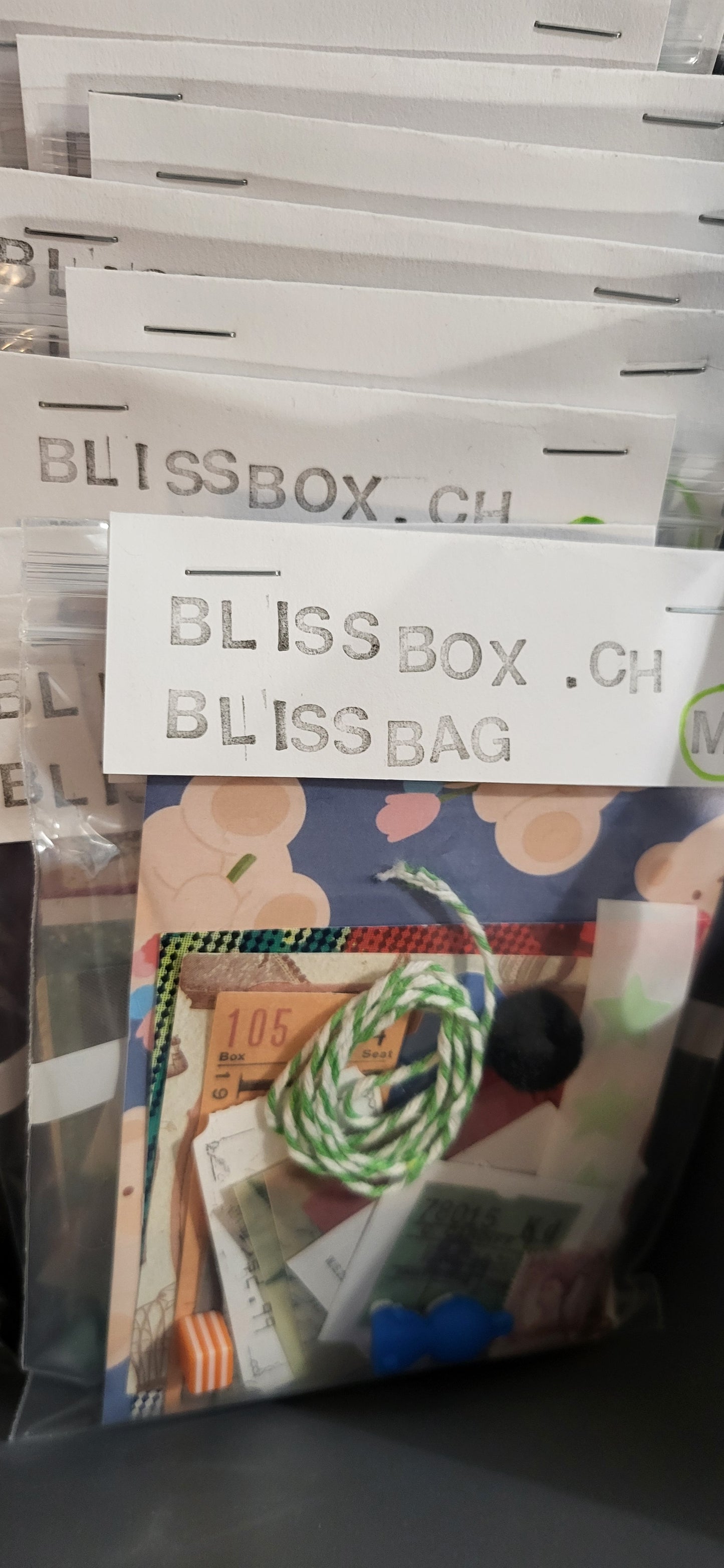 Bliss Bag M - Collage DIY Set (ca. A6)