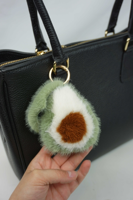 Avocado Taschenanhänger Bag Charm  | BlissBox.ch Accessoires Schweiz
