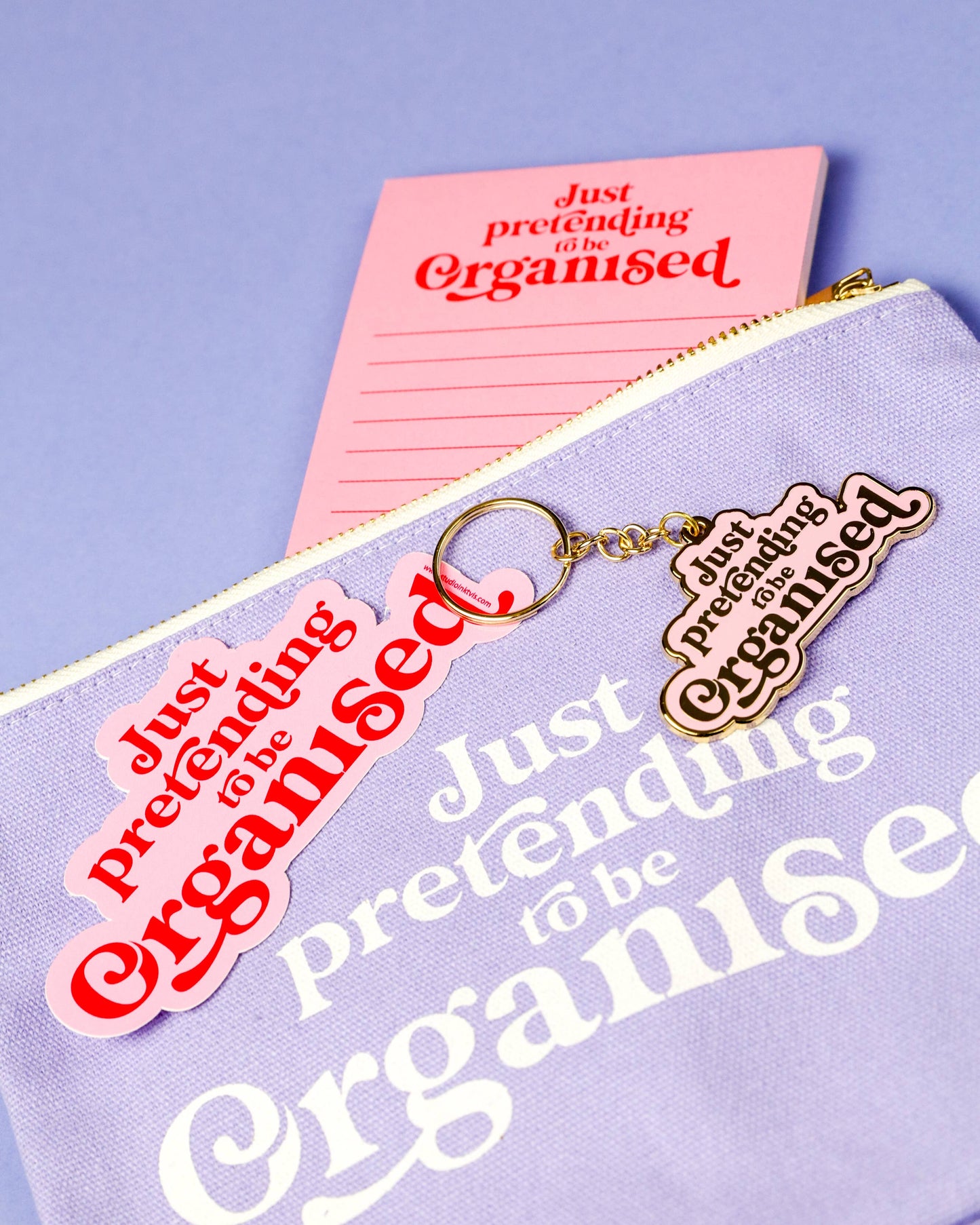 Sticker "Just pretending to be organised"